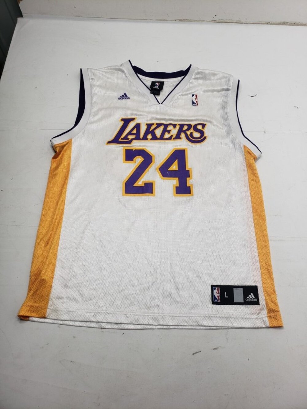 Adidas Kobe Bryant #24 Los Angeles Lakers NBA Jersey White Men’s Large L